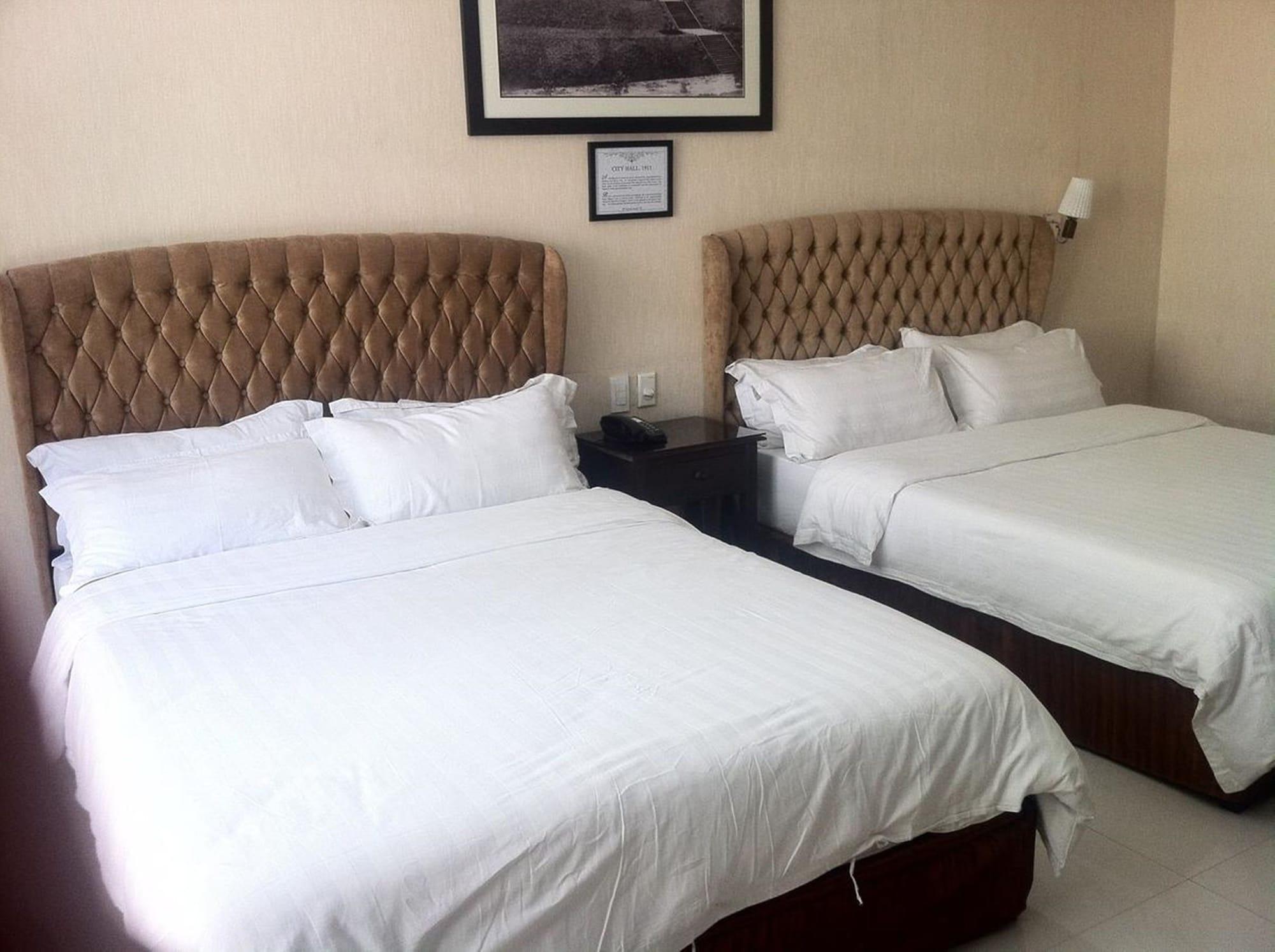Baguio Crown Legacy Hotel Baguio City Bagian luar foto