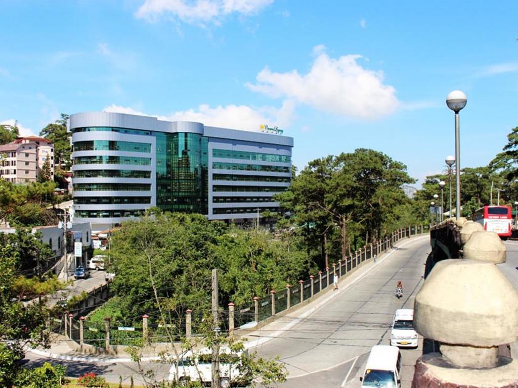 Baguio Crown Legacy Hotel Baguio City Bagian luar foto